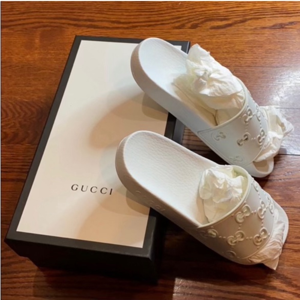 GUCCI slides white rubber size 37-7